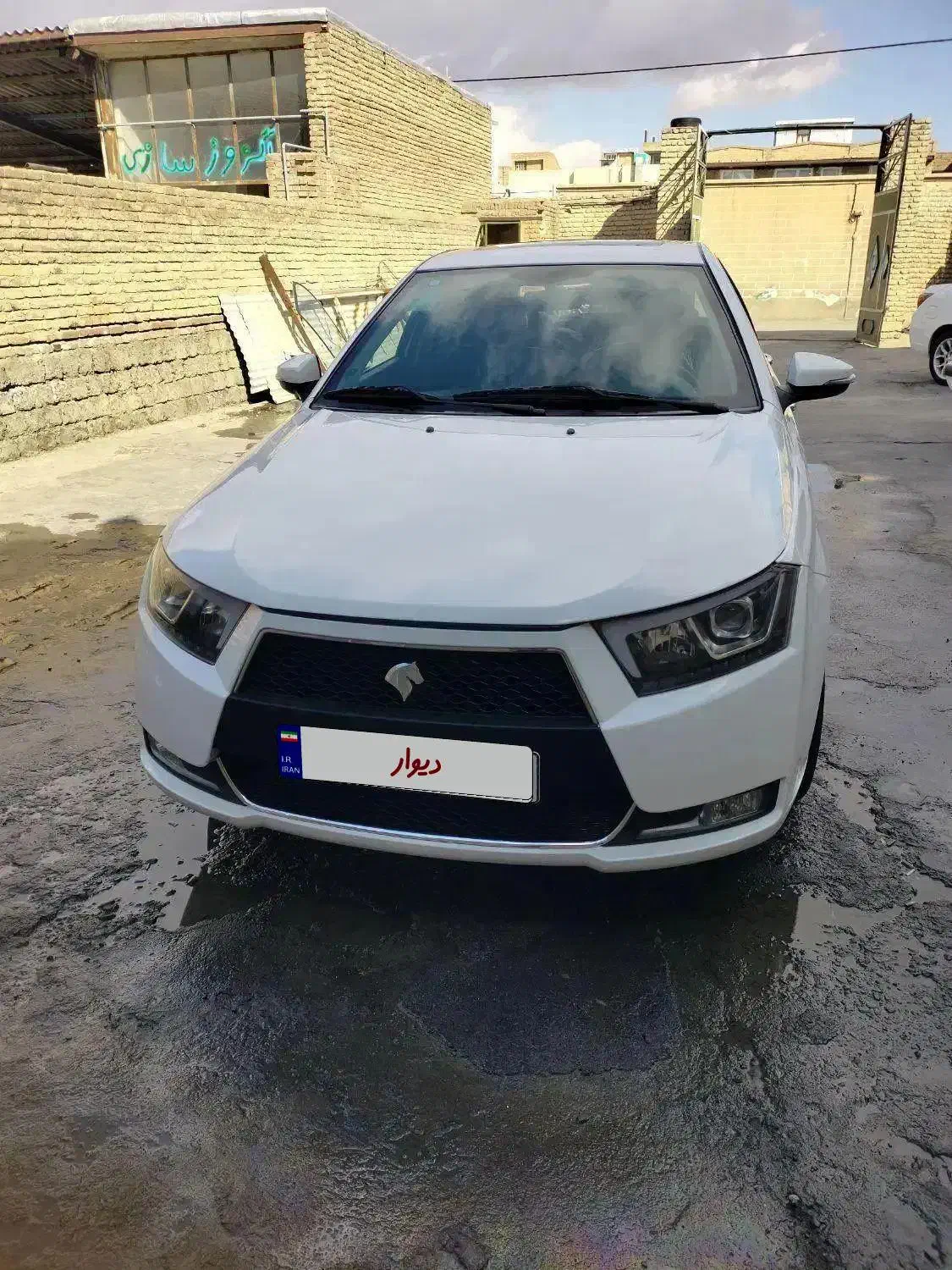 دنا مدل ۱۴۰۱ بدون رنگ|خودرو سواری و وانت|نقده, |دیوار