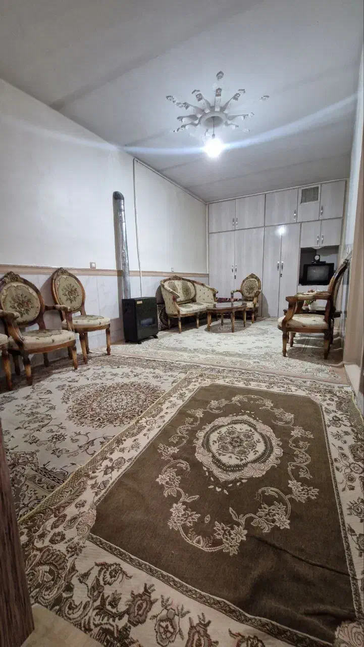 فروش یا معاوضه خانه ۲طبقه ویلایی|فروش خانه و ویلا|اسلام‌شهر, شهرک احمدیه|دیوار