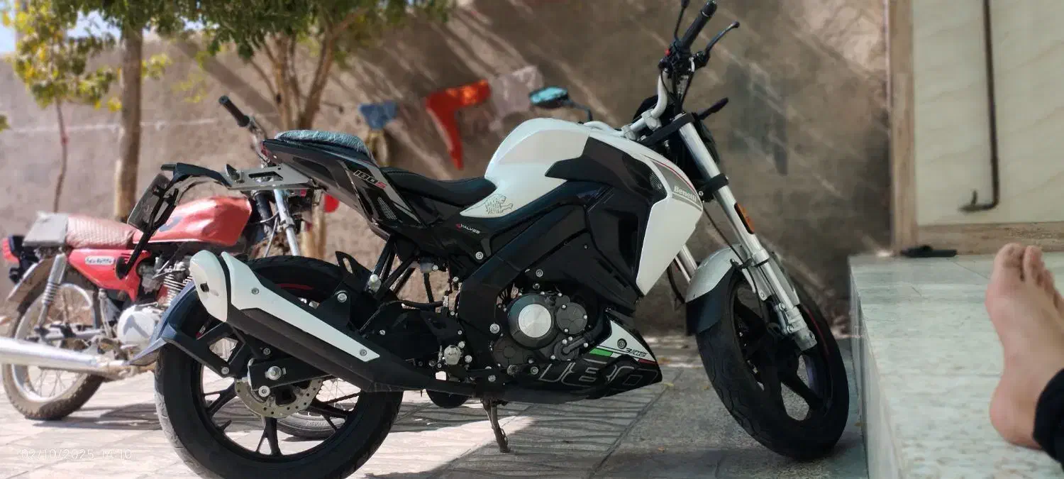 بنلی 180نیوفیس|موتورسیکلت|سوری, |دیوار