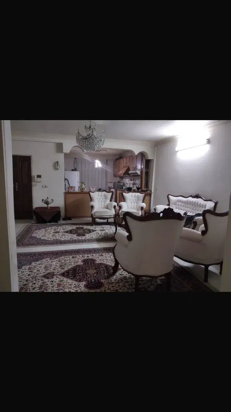 اپارتمان ۸۲ متری/ پارکینگ/ زیر قیمت ( عارف شمالی)|فروش آپارتمان|تهران, نیروی هوایی (پیروزی)|دیوار