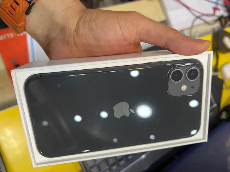 iphone 11 128gig|موبایل|رشت, معلم|دیوار