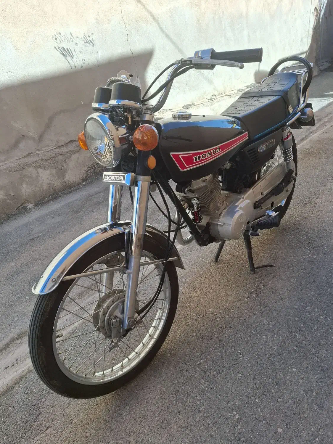 هندا سی جی|موتورسیکلت|ایلام, |دیوار