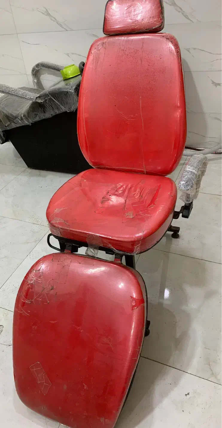 صندلی ارایشگاه|آرایشگاه و سالنهای زیبایی|آستارا, |دیوار