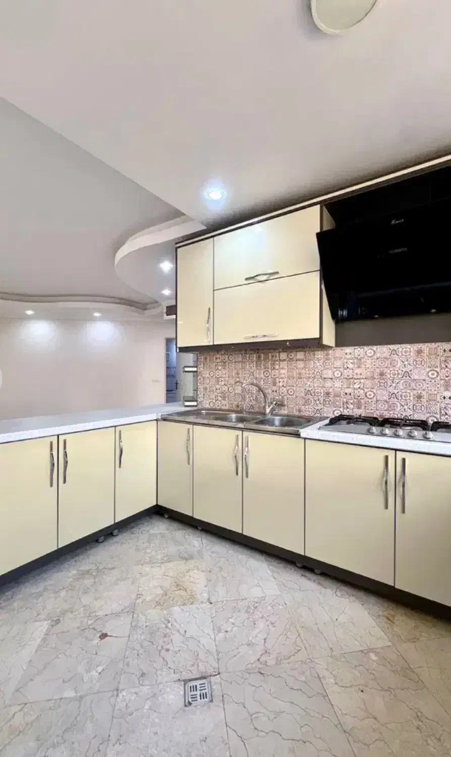 ۱۶۰ متر ۳ خواب ۲ پارکینگ سندی/ مدائن