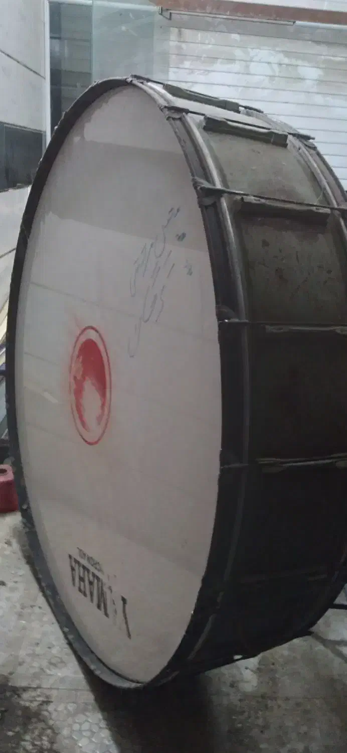 طبل سایزبزرگ|درام و پرکاشن|گرگان, |دیوار