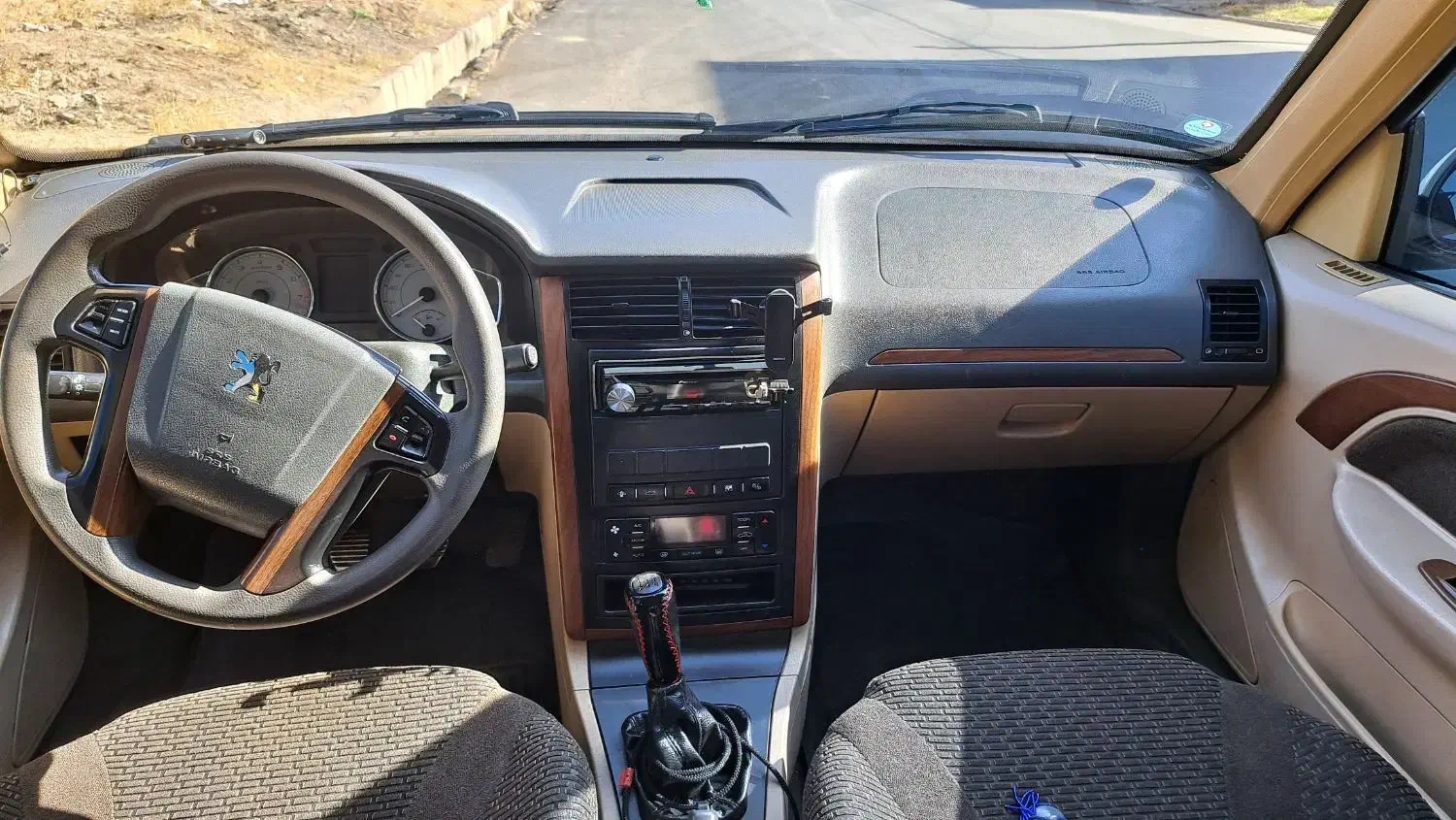 پژو پارس سال ۹۹ سفید بدون رنگ|خودرو سواری و وانت|خرمآباد, |دیوار