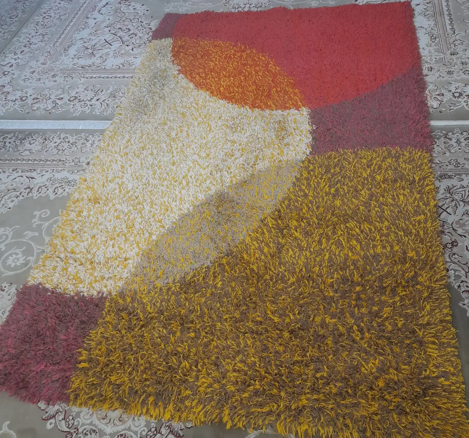 فرش ۴ متری فانتزی|فرش|شیراز, هفت تنان|دیوار