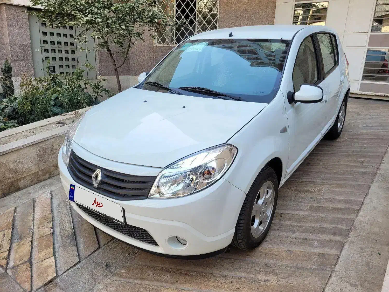 ساندرو صفر تحویل 96|خودرو سواری و وانت|تهران, شهرک فرهنگیان|دیوار