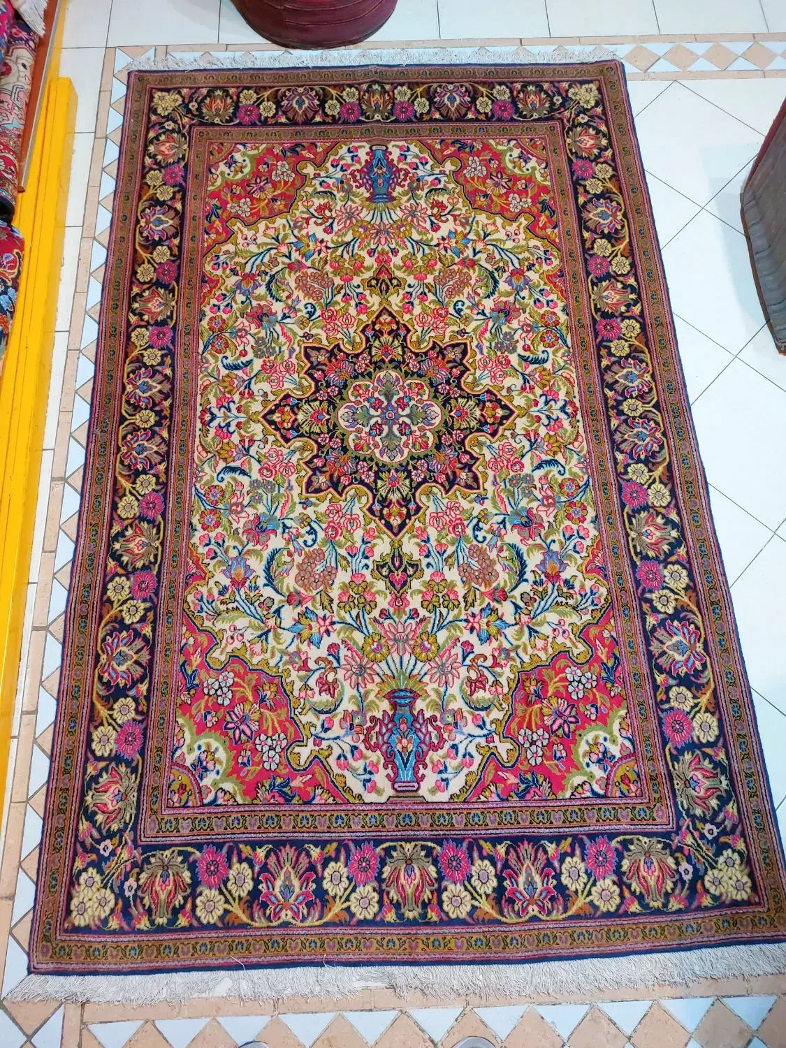 قالیچه ۳متری کرک قم حراج شد بخونید لطفا|فرش|تهران, بازار|دیوار