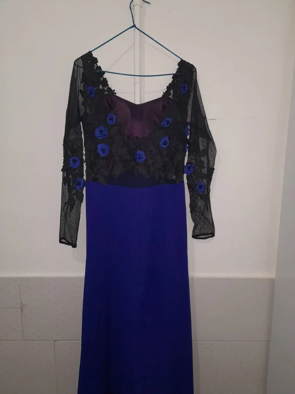 دو عدد لباس مجلسی ست|لباس|کاشمر, |دیوار