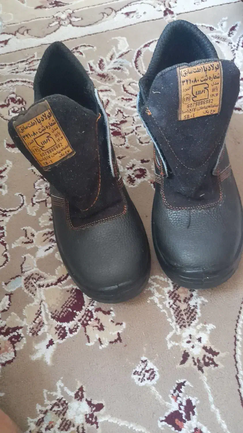 فروش کفش کار|کیف، کفش، کمربند|سمنان, |دیوار