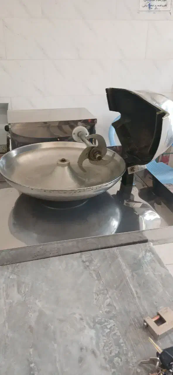 دستگاه‌سبزی‌خرد‌کنی|فروشگاه و مغازه|مبارکه, |دیوار