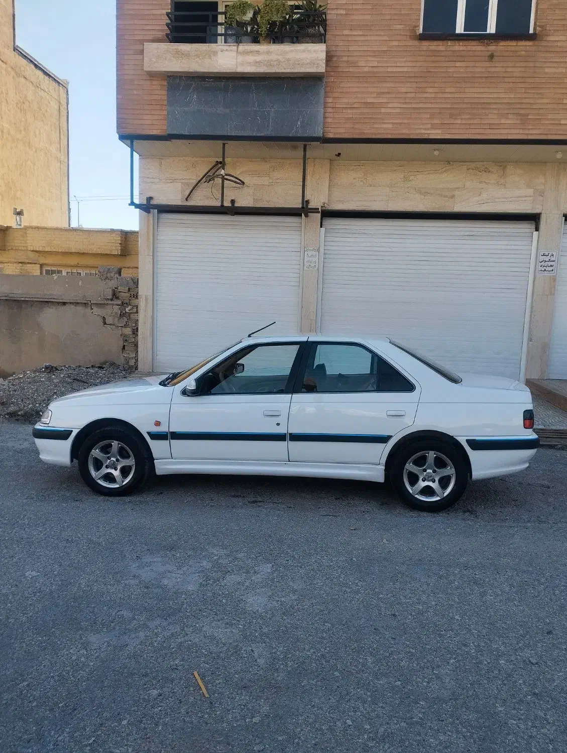 پارس مدل 1393 سفید|خودرو سواری و وانت|دوگنبدان, |دیوار