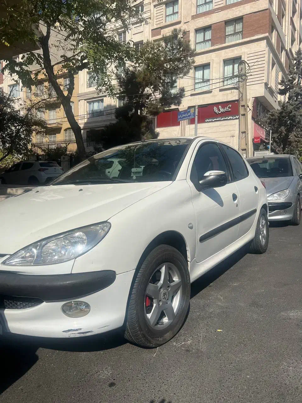 206اتومات مدل 89|خودرو سواری و وانت|تهران, درختی|دیوار