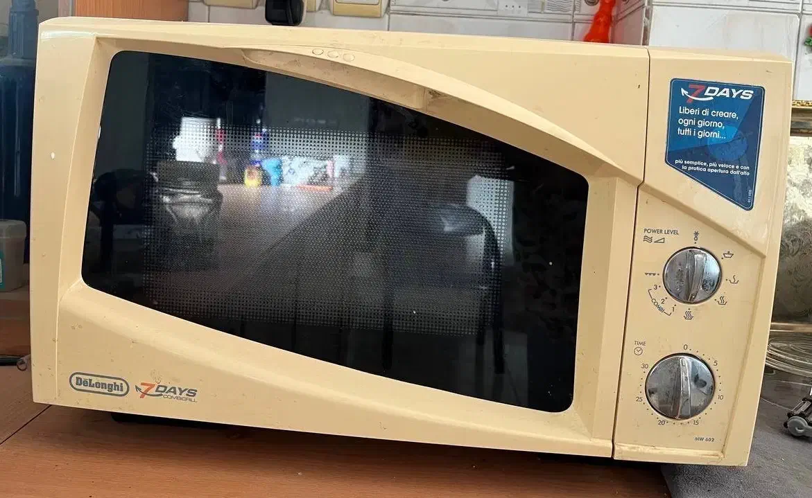 ماکروفر دلونگی|اجاق گاز و لوازم برقی پخت‌وپز|اصفهان, برزان|دیوار