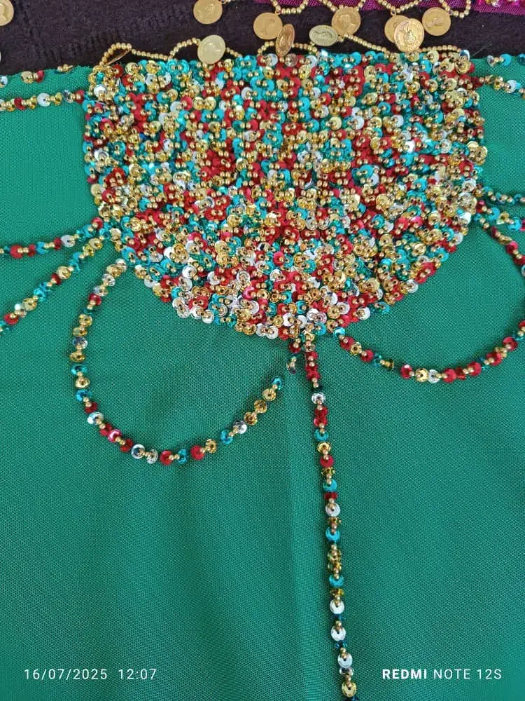 روسری خورشیدی|لباس|سنندج, |دیوار