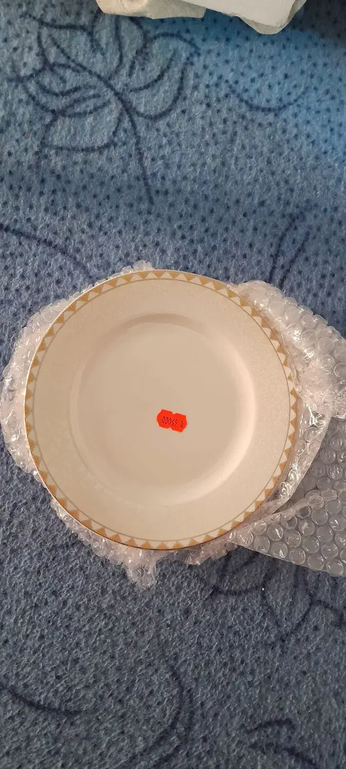 بشقاب چینی مقصود۴دست آکبند|ظروف سرو و پذیرایی|تبریز, |دیوار