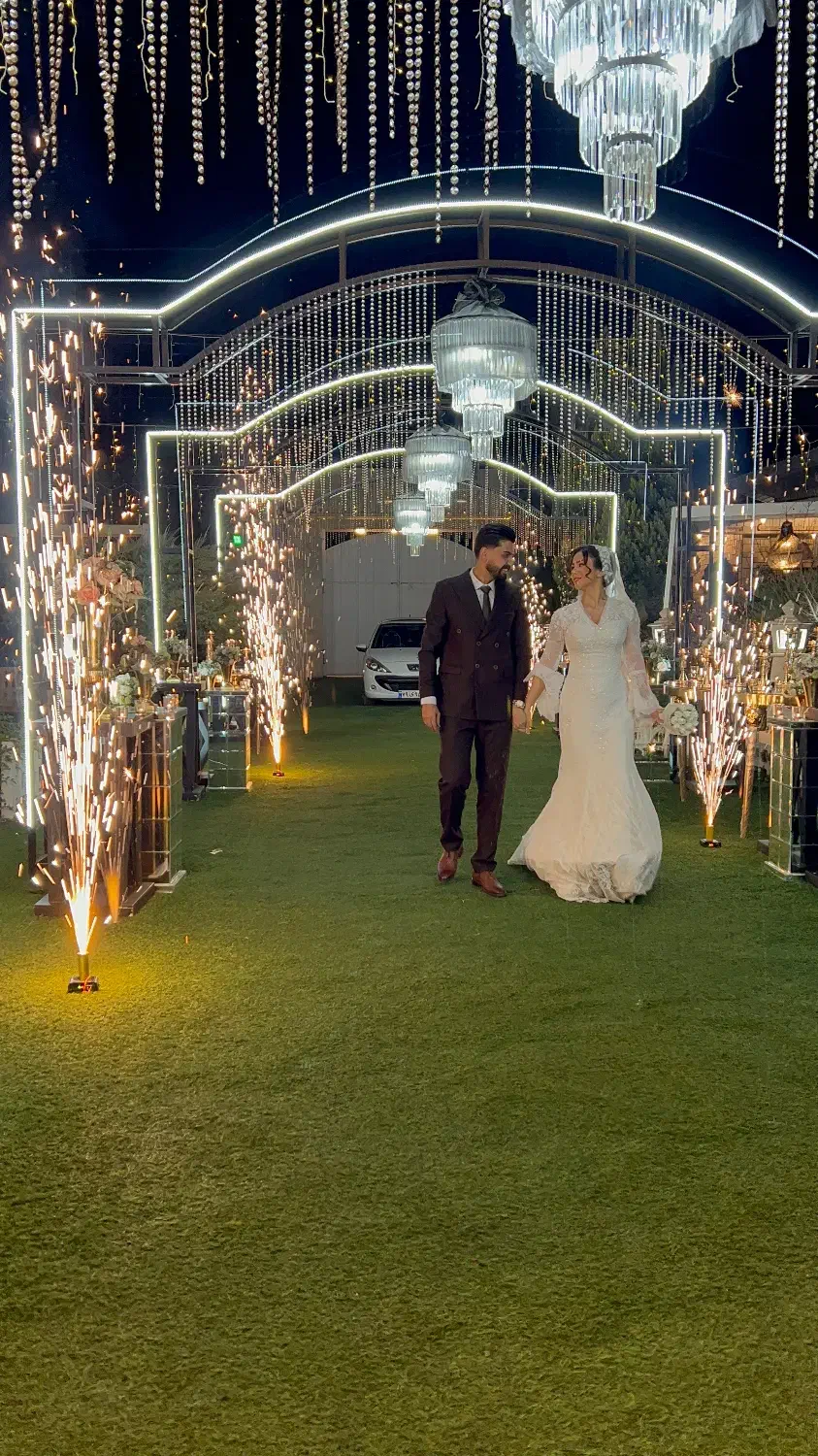 عمارت سفید چهارباغ|خدمات پذیرایی، مراسم|چهارباغ, |دیوار