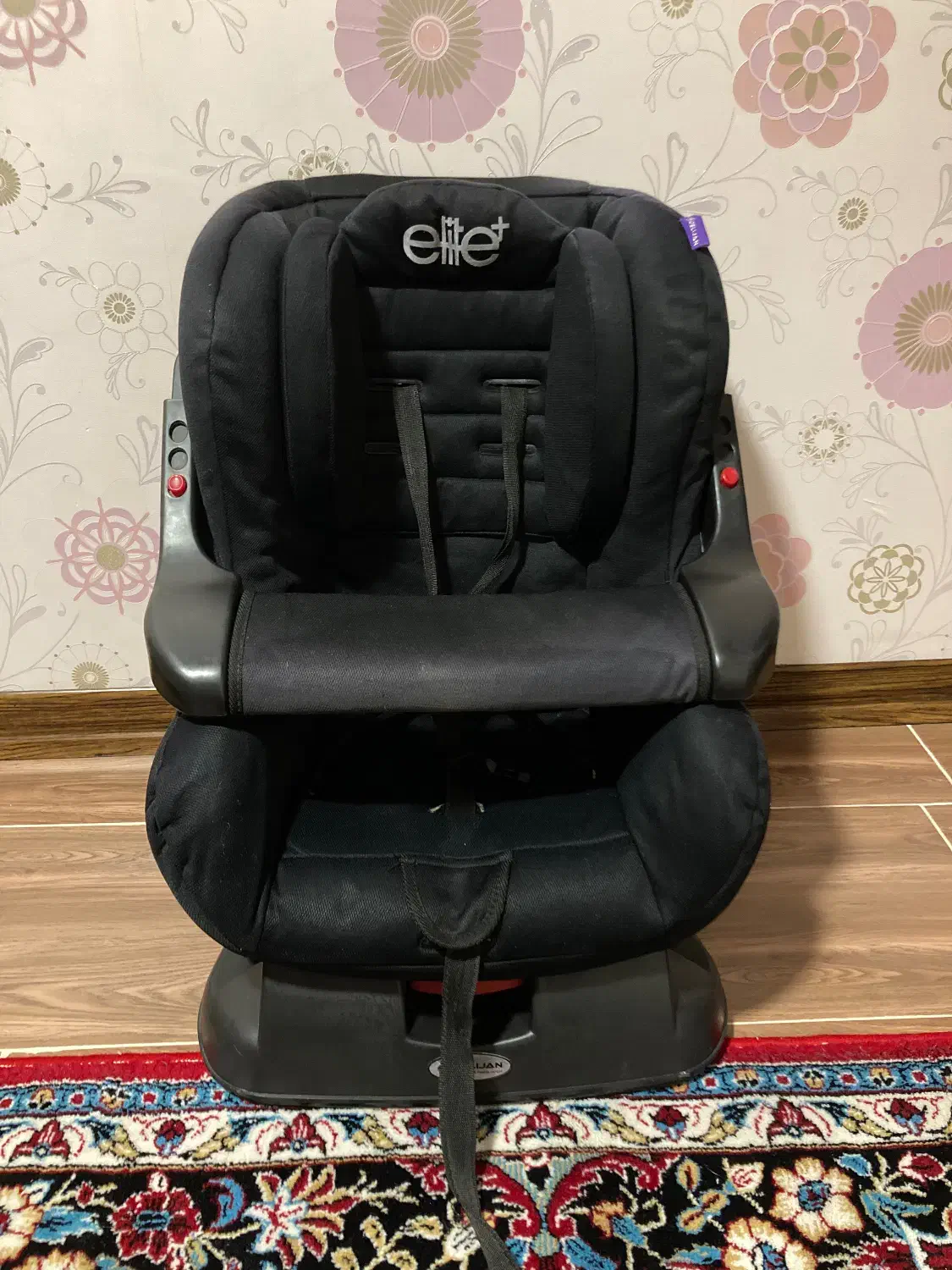 صندلی ماشین کودک|تخت و صندلی بچه|کرمان, |دیوار