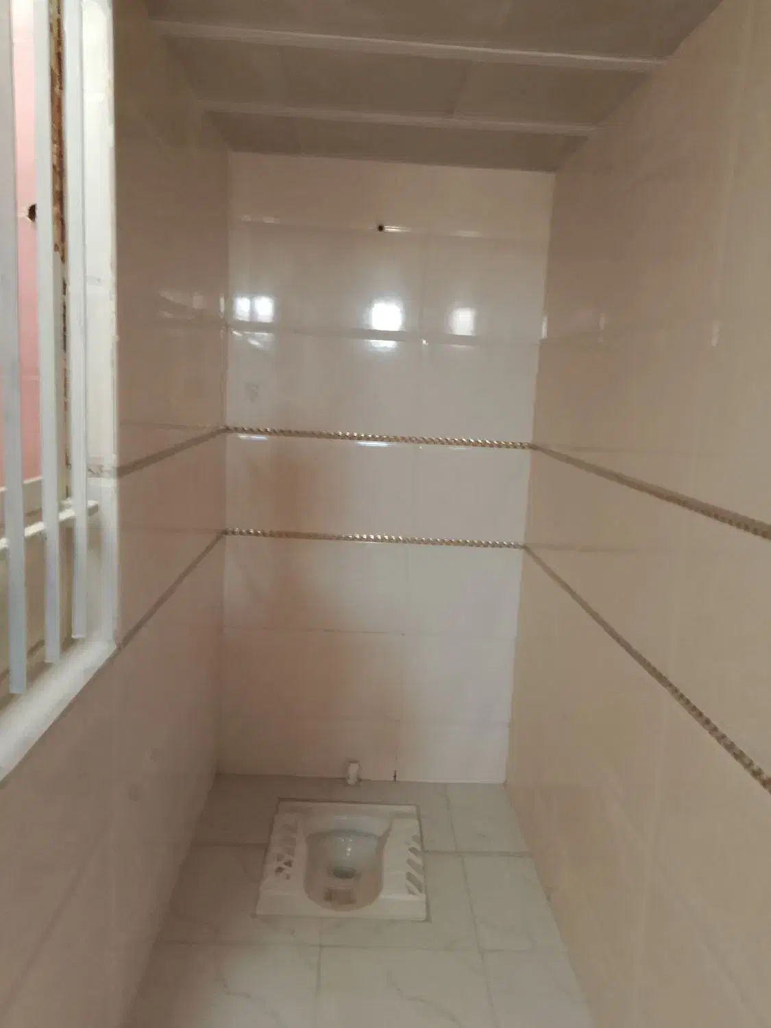 کاشی کاری|خدمات پیشه و مهارت|زابل, |دیوار