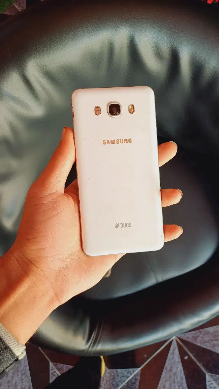 موبایل J7 تمیز|موبایل|باوی, |دیوار