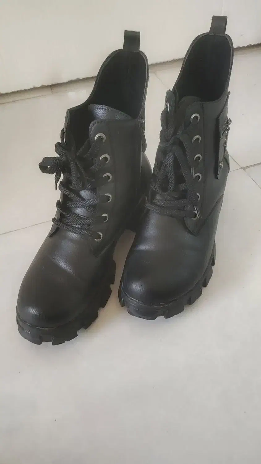 نیم بوت جدید سایز ۴۰|کیف، کفش، کمربند|شاندیز, |دیوار