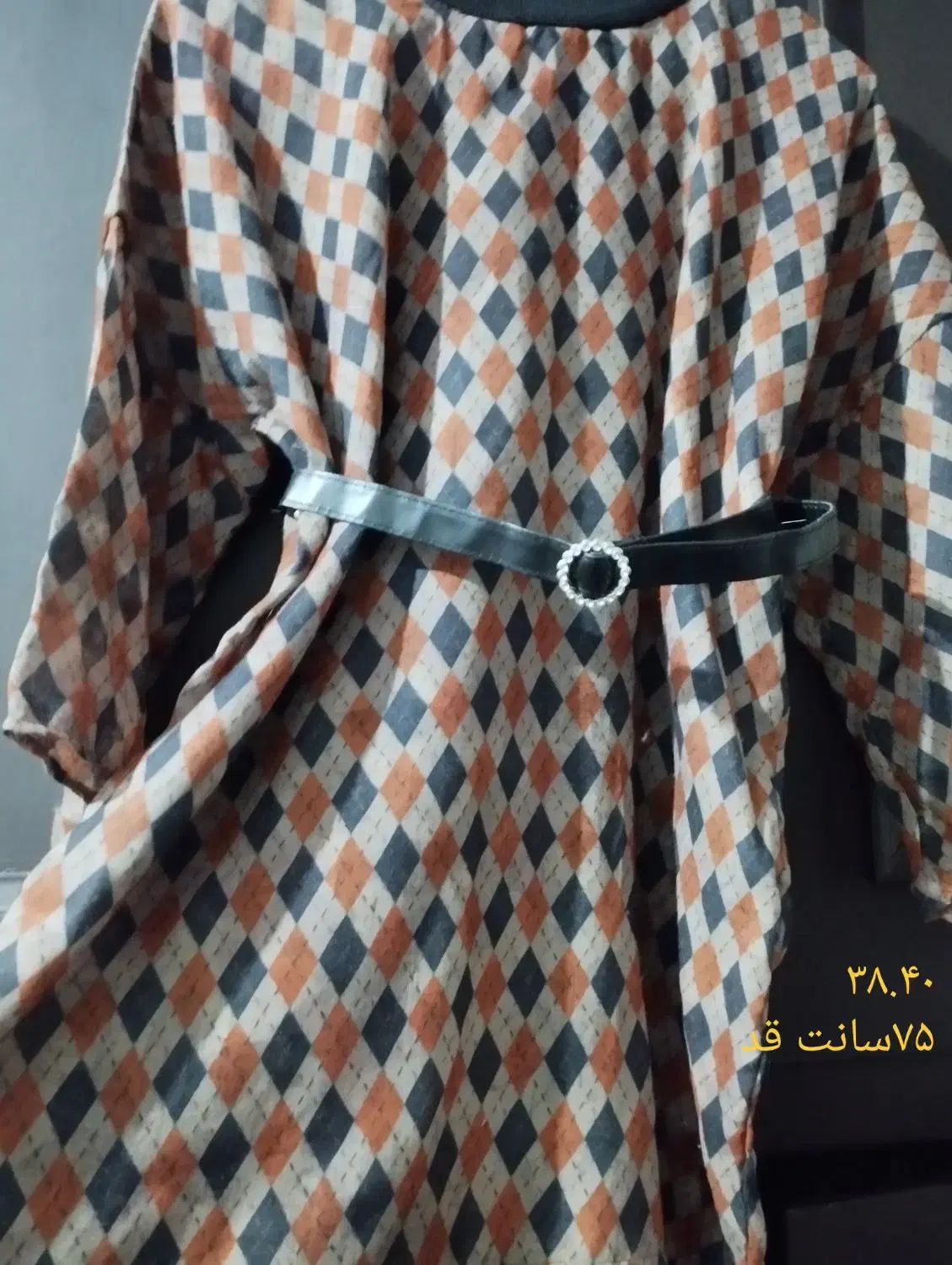 مانیتور فروش یا معاوضه با مانتو.لوازم اشپزخانه|قطعات و لوازم جانبی رایانه|تبریز, |دیوار