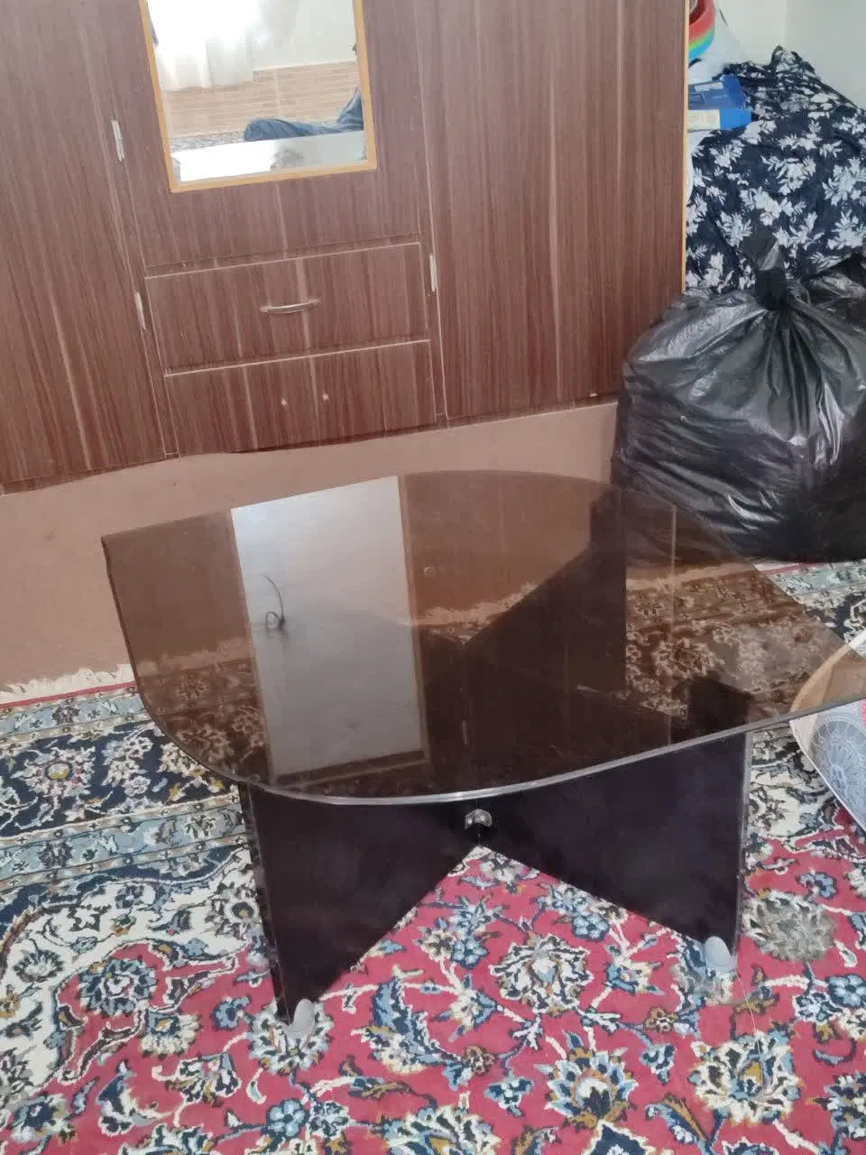 گل میز|مبلمان خانگی و میز عسلی|کازرون, |دیوار