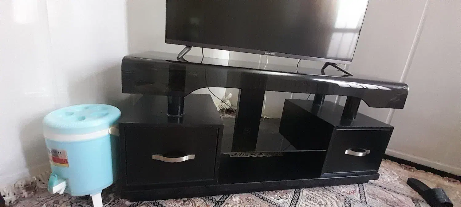 میز تلویزیون|میز تلویزیون|قم, آذر (نکویی)|دیوار