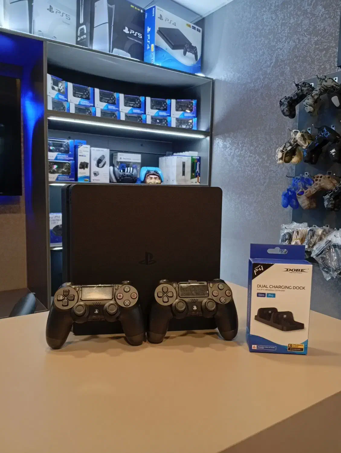 کنسول ps4 اسلیم ۱ ترابایت اکانتی،دودسته،فول گیم|کنسول، بازی ویدئویی و آنلاین|کرج, مطهری|دیوار