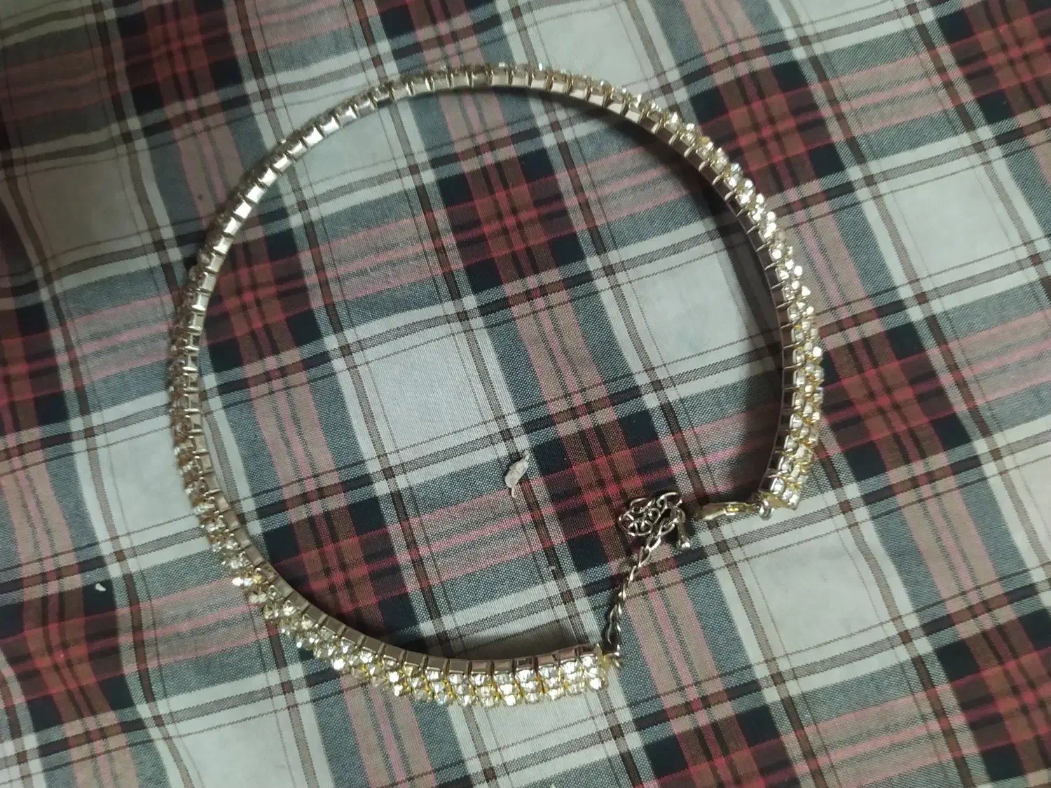 گردنبند|جواهرات|قدس, شهرقدس|دیوار