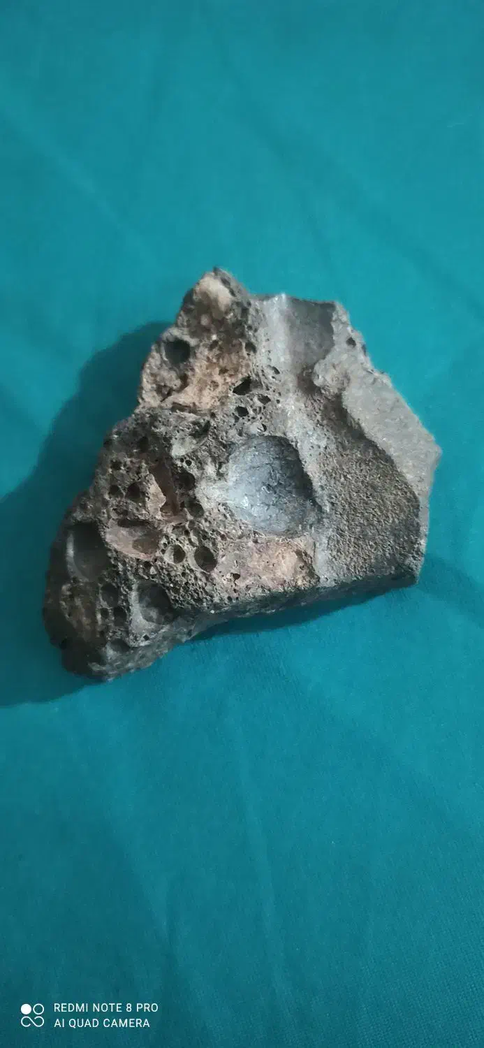 شهاب سنگ|کلکسیون اشیاء عتیقه|بردسیر, |دیوار