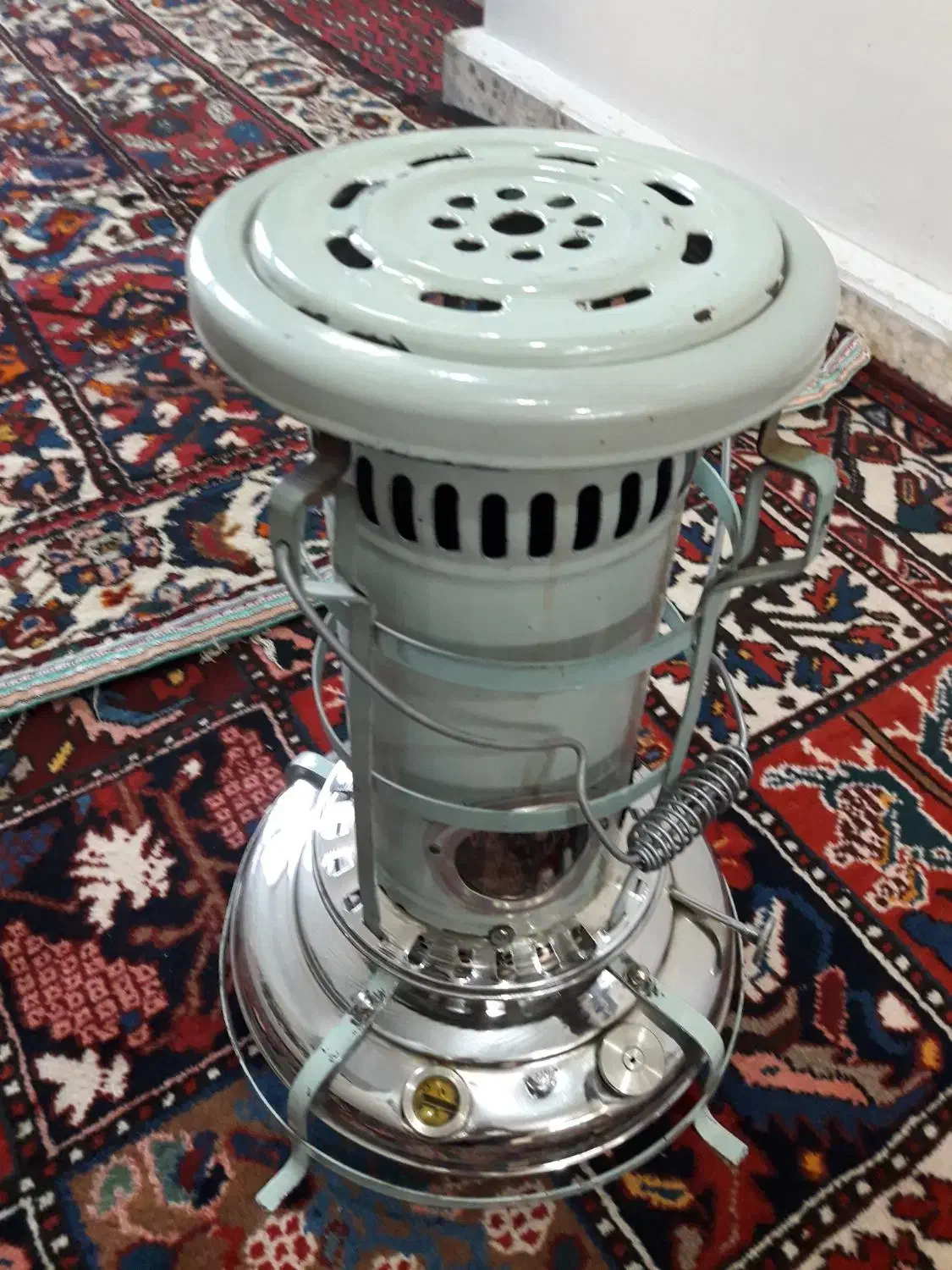 چراغ نفتی قدیمی|بخاری، هیتر، شومینه|شهرضا, |دیوار