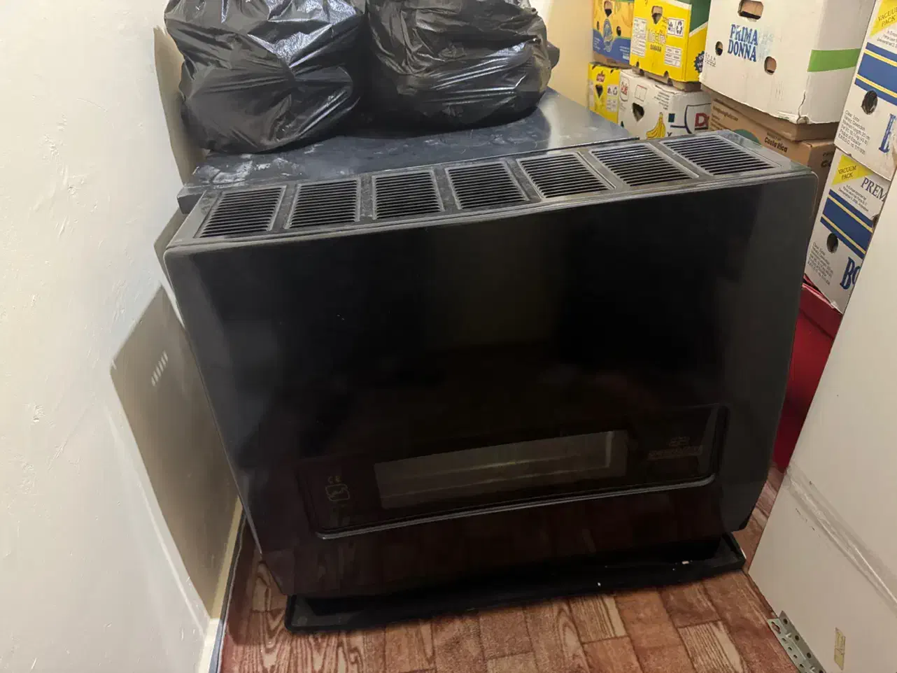 بخاری کاملا سالم|بخاری، هیتر، شومینه|رشت, رشتیان|دیوار