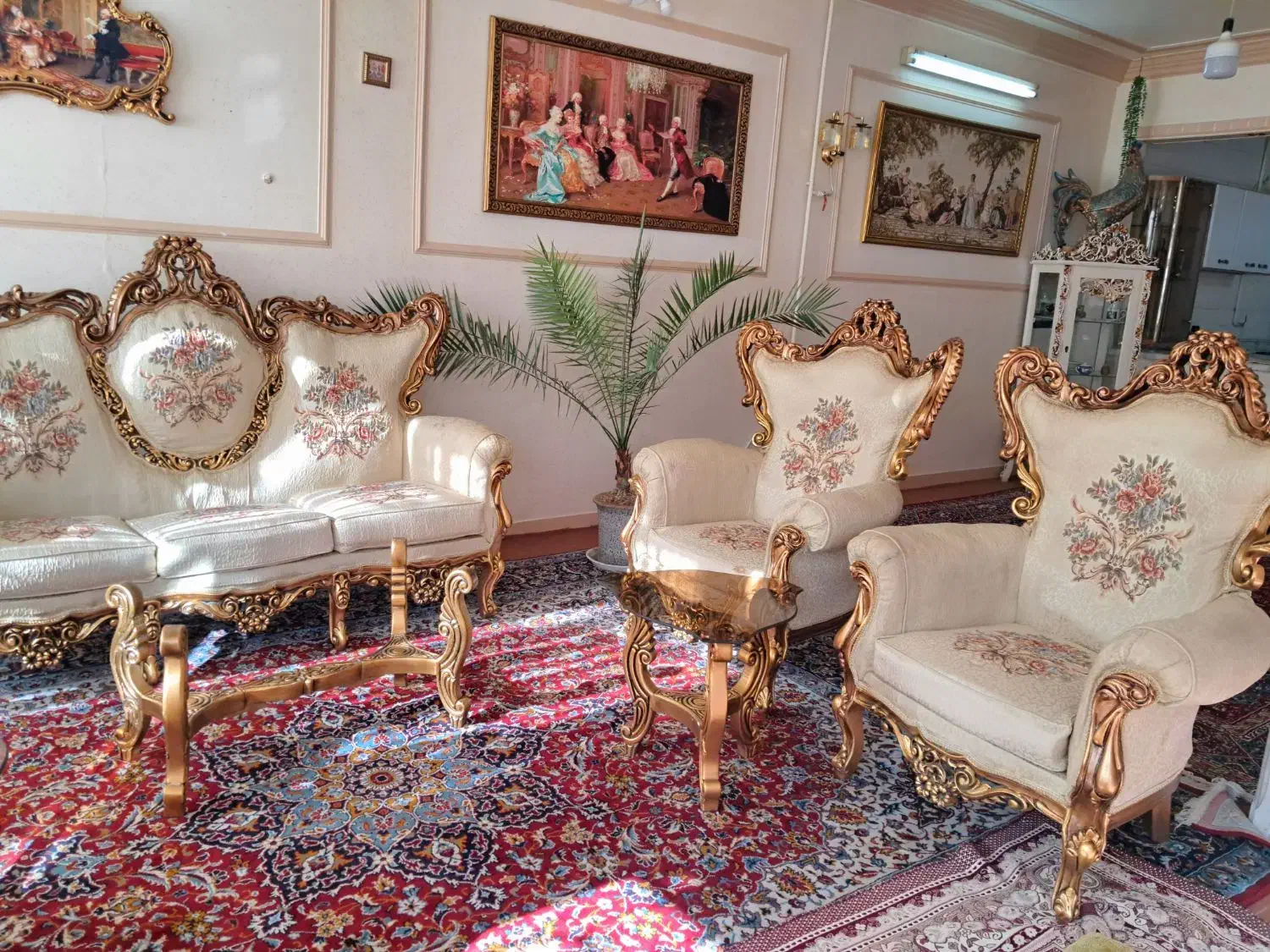 مبل اسلطنتی راحتی چوب راش ست میزعسلی درحدنو|مبلمان خانگی و میز عسلی|ملایر, |دیوار