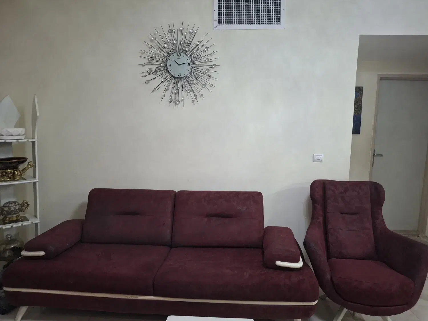 مبل راحتی تختخواب شو 8 نفره با میز|مبلمان خانگی و میز عسلی|پرند, فاز ۵|دیوار