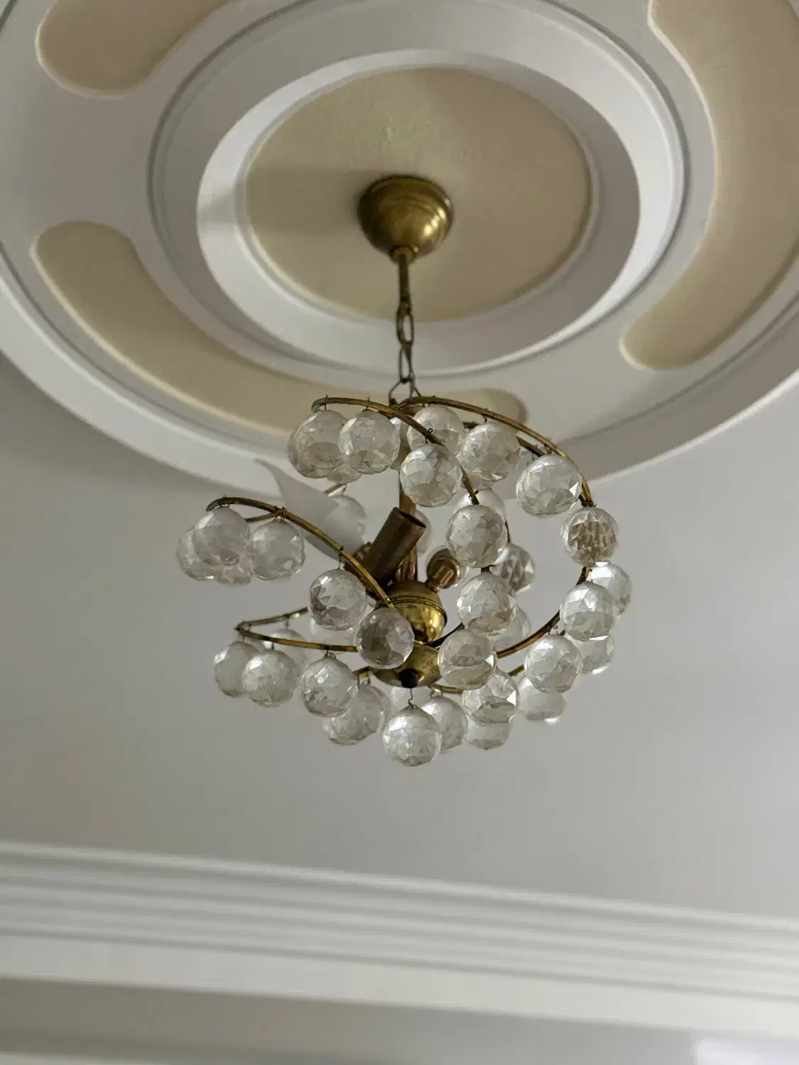 لوستر و برق|لوستر و چراغ آویز|رشت, پل تالشان|دیوار