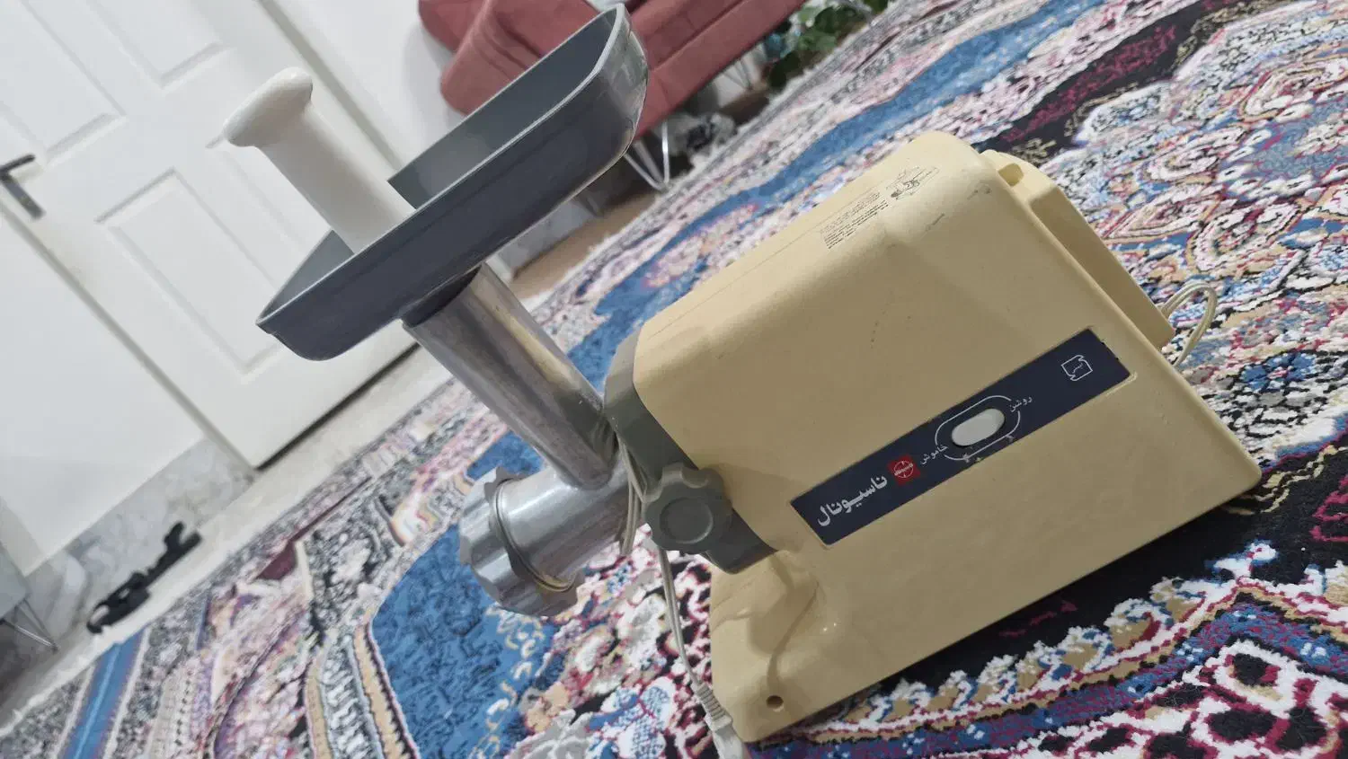 چرخ گوشتی|سایر لوازم برقی|شاهین‌شهر, گزبرخوار|دیوار