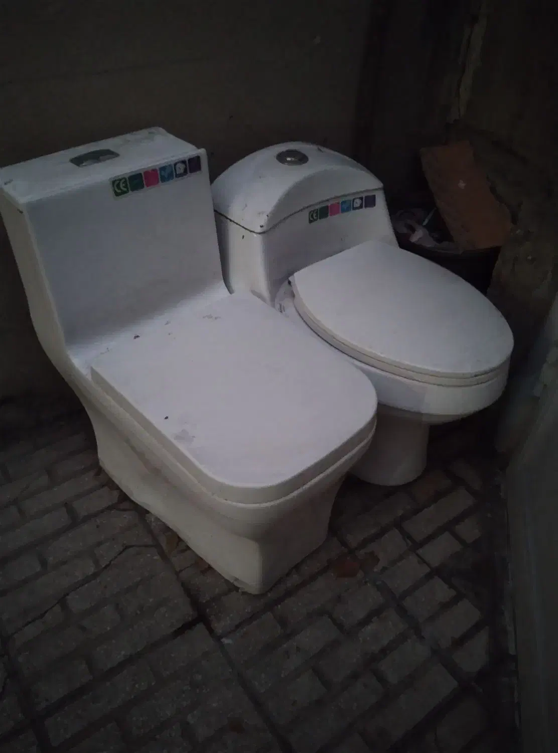 توالت فرنگی چینی کرد|مصالح و تجهیزات ساختمان|تهران, بهمن یار|دیوار