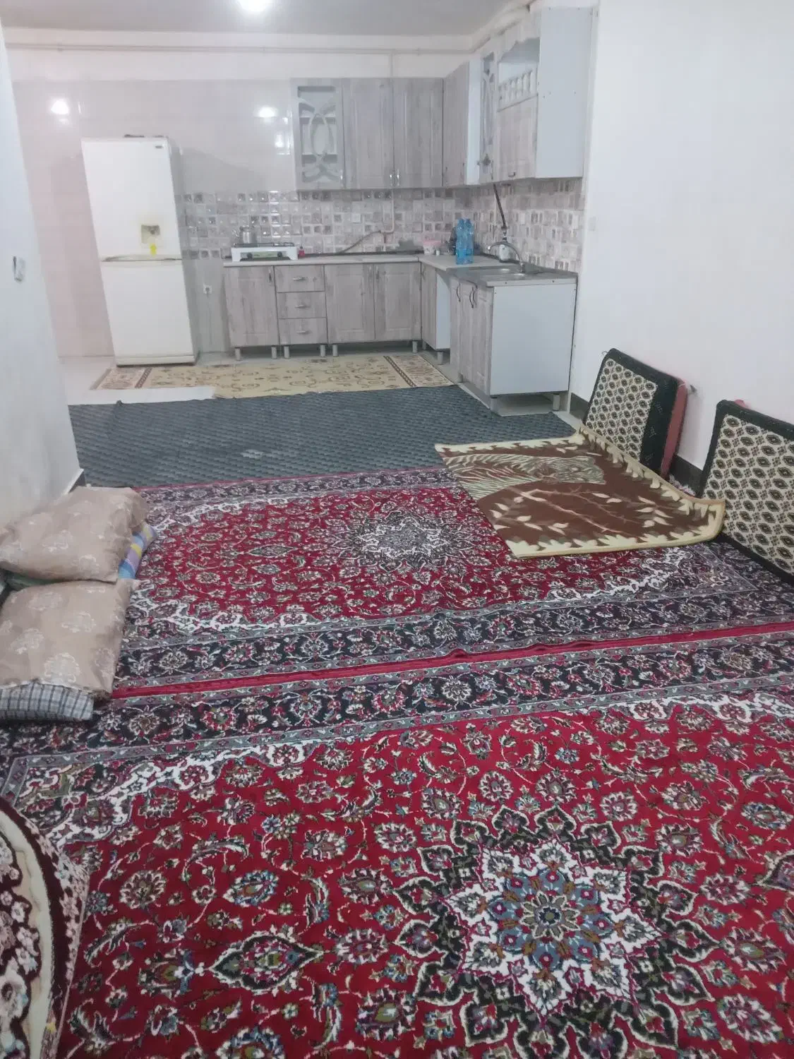 اجاره کوتاه مدت سوئیت|اجارهٔ کوتاه‌مدت آپارتمان و سوئیت|بوئین زهرا, |دیوار