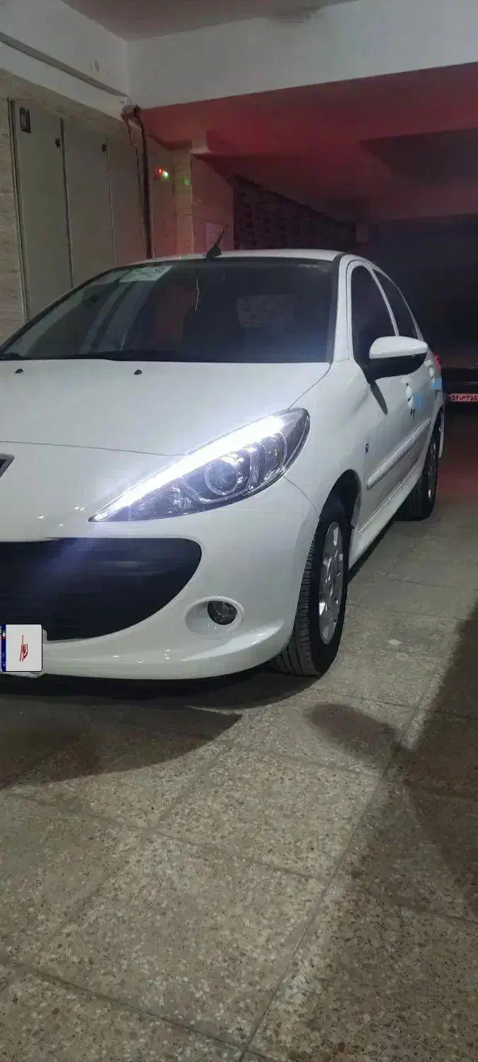 ۲۰۷مدل ۹۸بدون رنگ دریچه سیمی|خودرو سواری و وانت|مشکین‌دشت, |دیوار