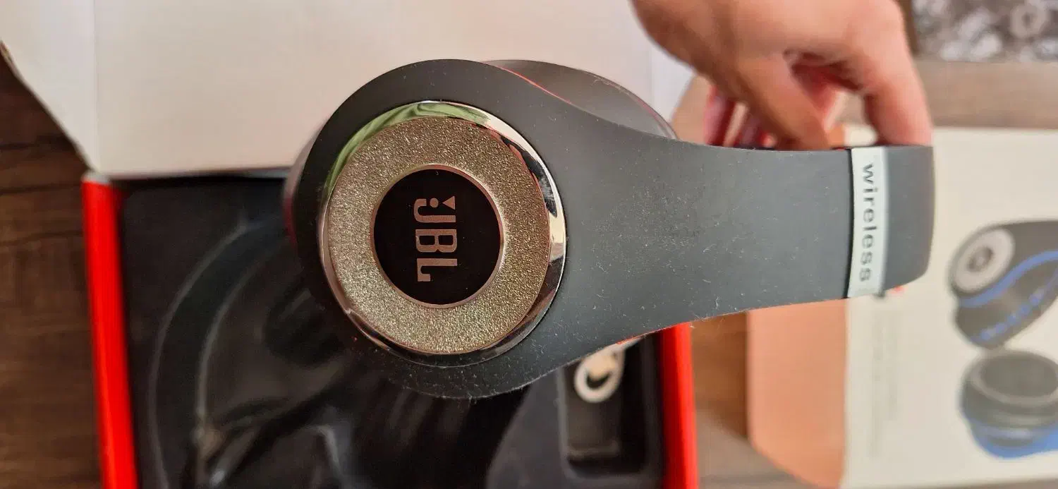 هدفون بی سیم|لوازم جانبی موبایل و تبلت|قم, صفاشهر|دیوار