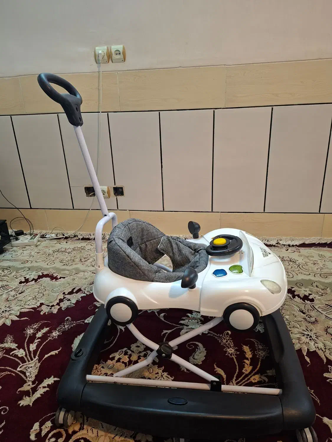 روروک در حد نو|کالسکه و لوازم جانبی|خمینیشهر, |دیوار