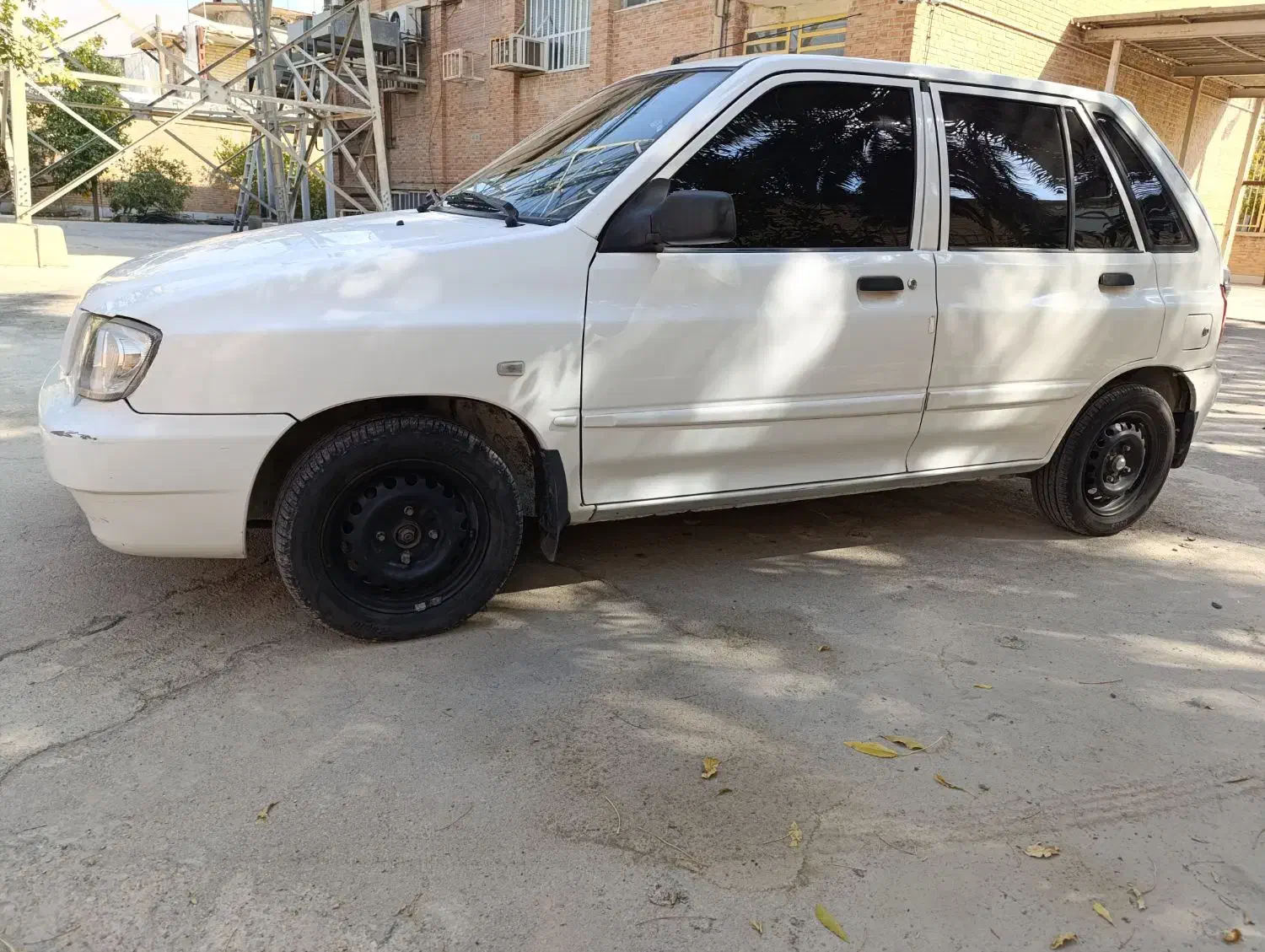 111مدل95‌قیمت‌420میلیون‌تومان|خودرو سواری و وانت|فیروزآباد (فارس), |دیوار