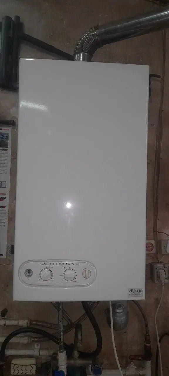 پکیج ایران رادیاتور ۲۴ ff|آبگرمکن، پکیج، شوفاژ|سلماس, |دیوار