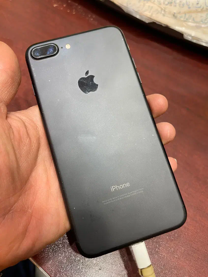 ایفون ۷ پلاس ۱۲۸ گیگ|موبایل|اصفهان, مهدی آباد|دیوار