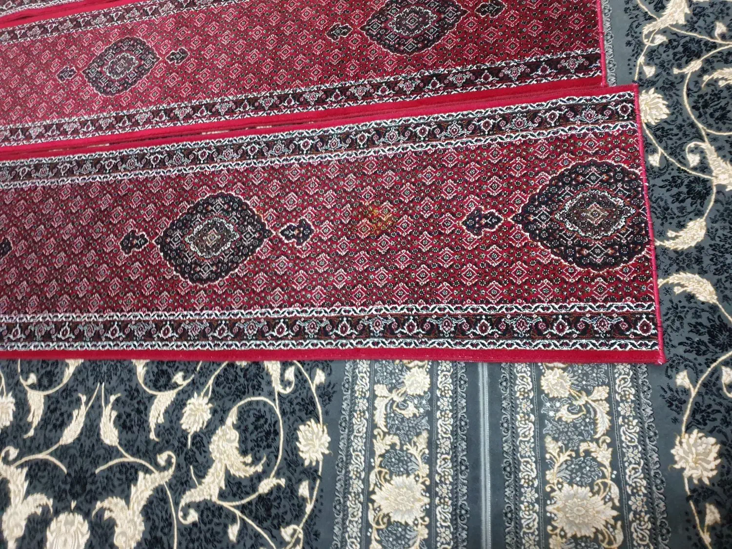 فرش سه مستری درحد نو|فرش|سنندج, |دیوار