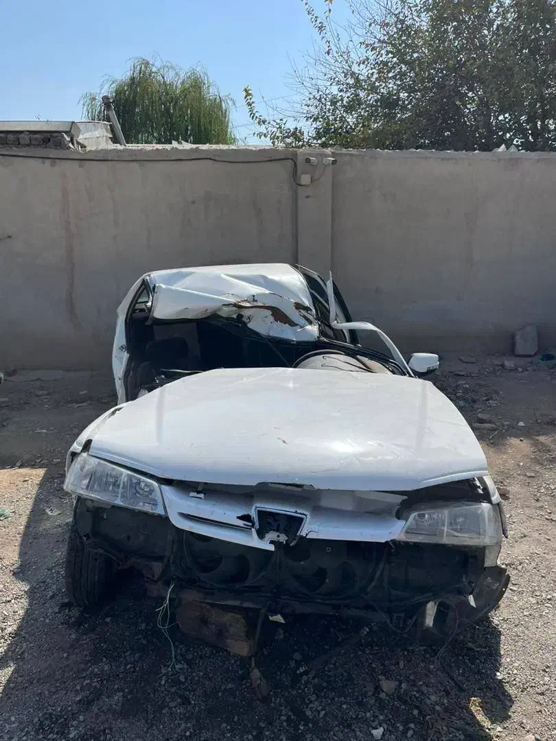 پژو پارس سال مدل 1393|خودرو سواری و وانت|تهران, ترمینال غرب|دیوار