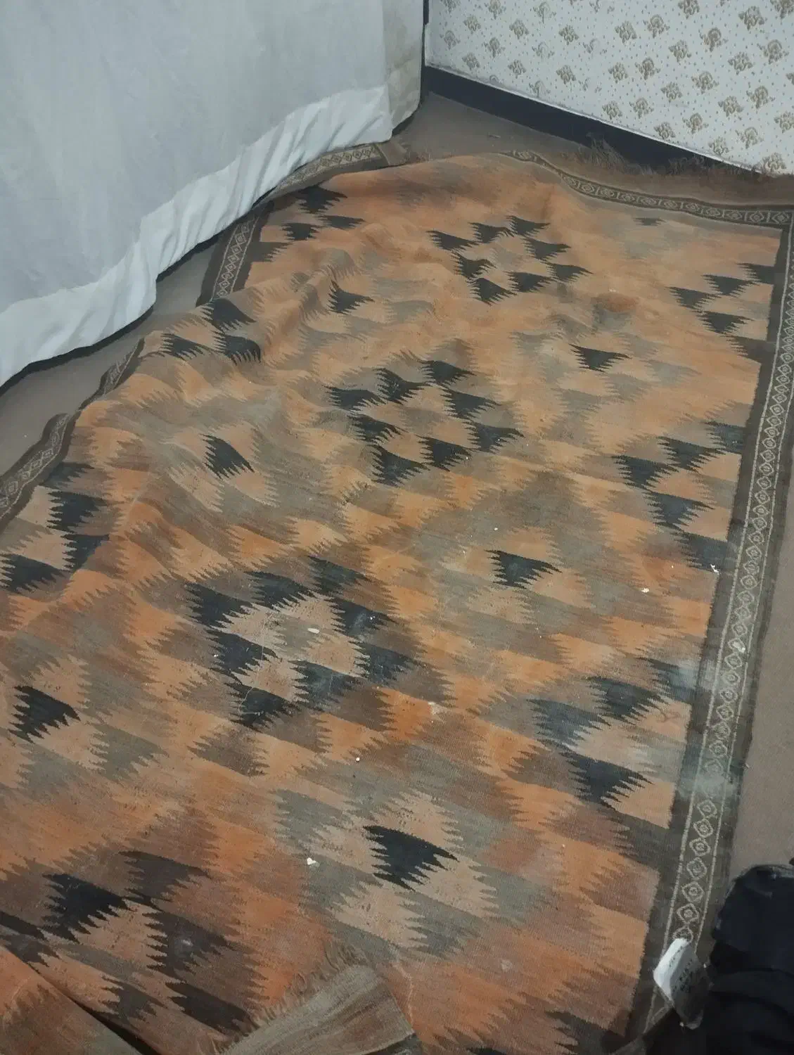 قالیچه دستبافت|فرش|زاهدان, |دیوار