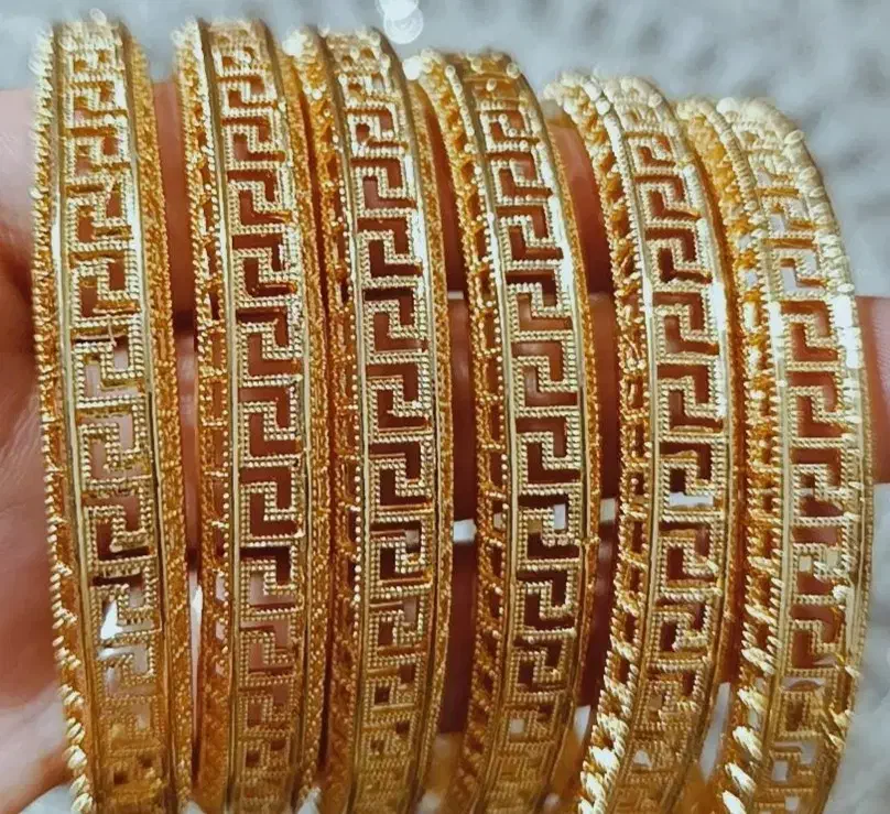 کادو ورساچ|ساعت|مشهد, شهید هاشمی نژاد|دیوار